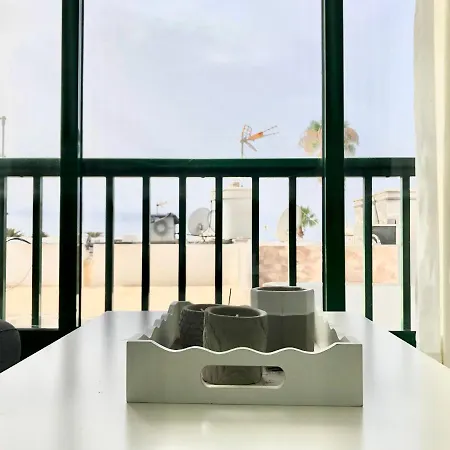 Apt. Playa Chica 4. Near The Beach Apartman