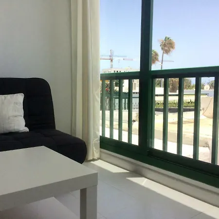 Apt. Playa Chica 4. Near The Beach Апартаменты